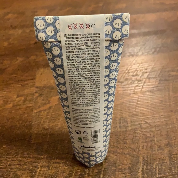 Davines strong hold cream gel - Picture 2 of 4